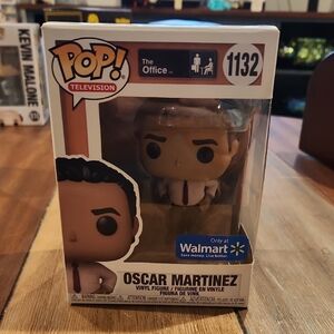 Funko Oscar Martinez Pop! Vinyl - Tan Suit with White Shirt